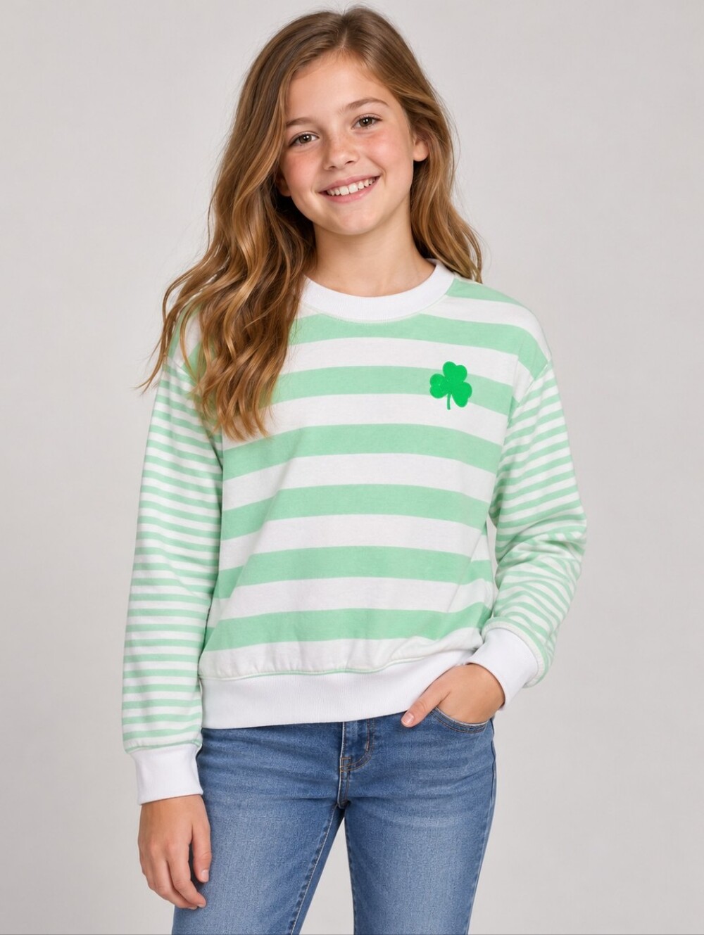 Cat & Jack Girls Striped Shamrock Sweatshirt